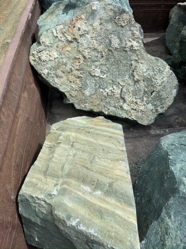 Ландшафтные глыбы зелёные 200-500 килограмм купить в Симферополе