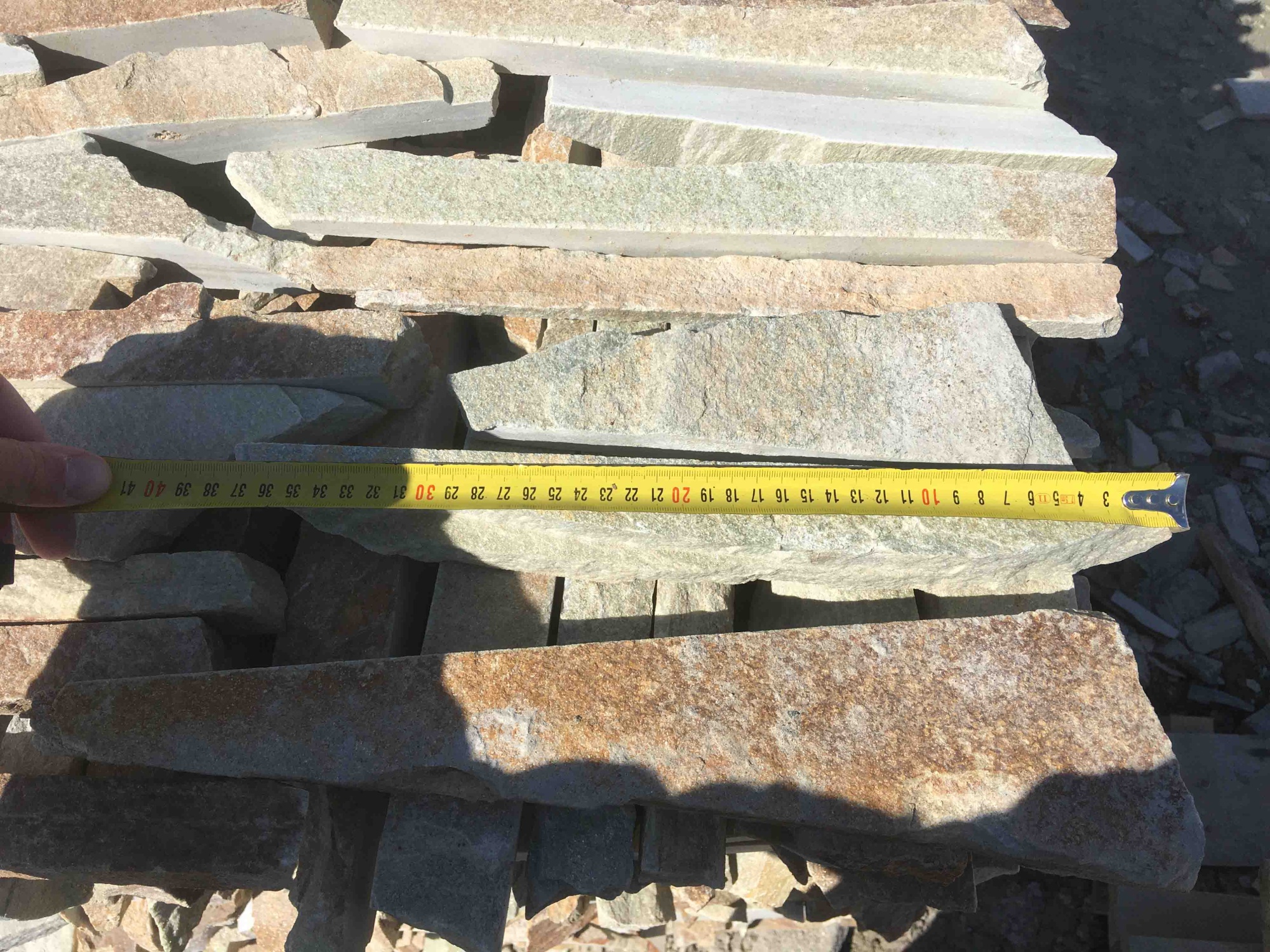 Горбушка златолит золотистый для облицовки купить в Симферополе