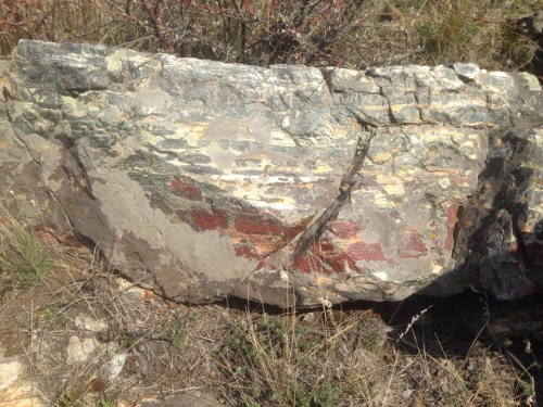 Гигантские зелёные валуны для ландшафтного дизайна весом более 5 тонн купить в Симферополе