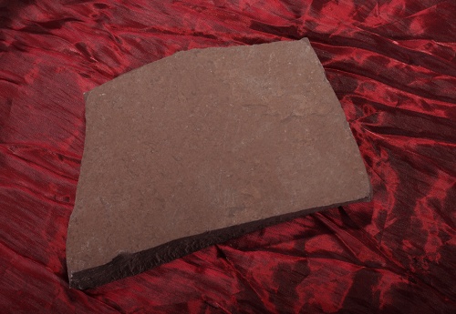 Плитняк лемезит бордовый для цоколя 1,5-2 см купить в Симферополе