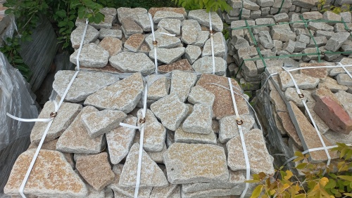 Гранитный плитняк галтованный для парковки купить в Симферополе